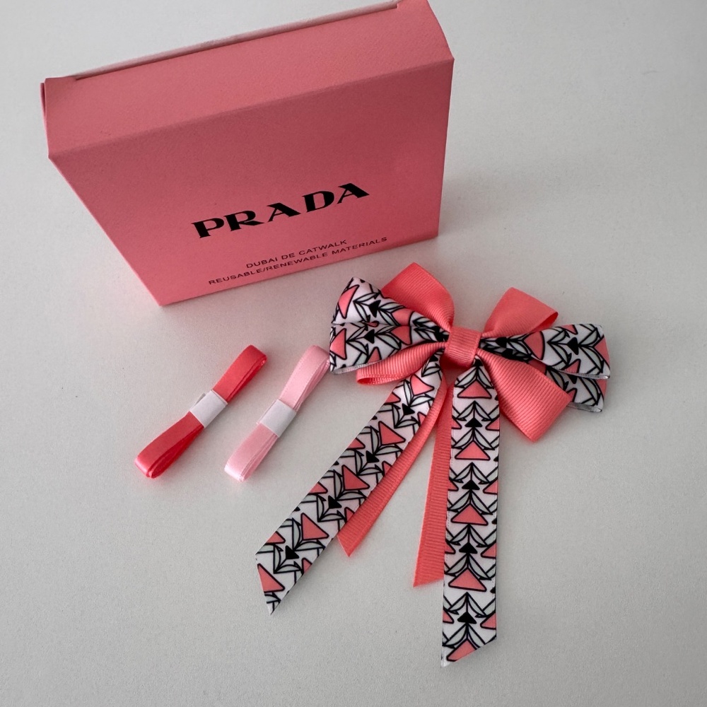 Prada Patterned Hair Accessorie / Ribbon Set - Picture 4 of 4